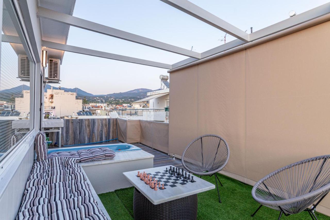 Tiny Central Penthouse, Big Terrace กาลามาตา ภายนอก รูปภาพ