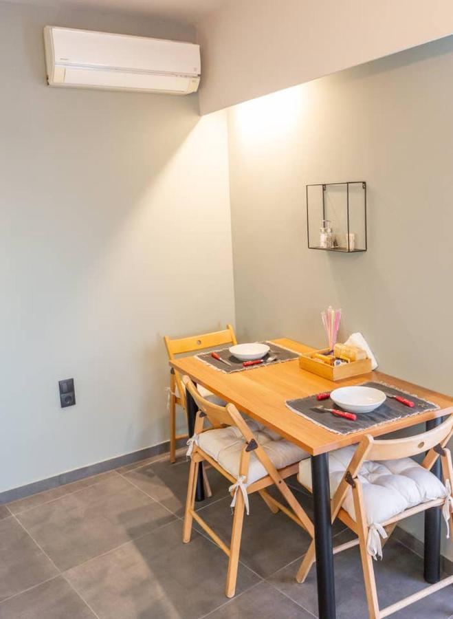 Tiny Central Penthouse, Big Terrace กาลามาตา ภายนอก รูปภาพ